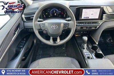 2025 Toyota Camry LE