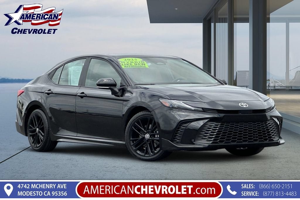 2025 Toyota Camry LE