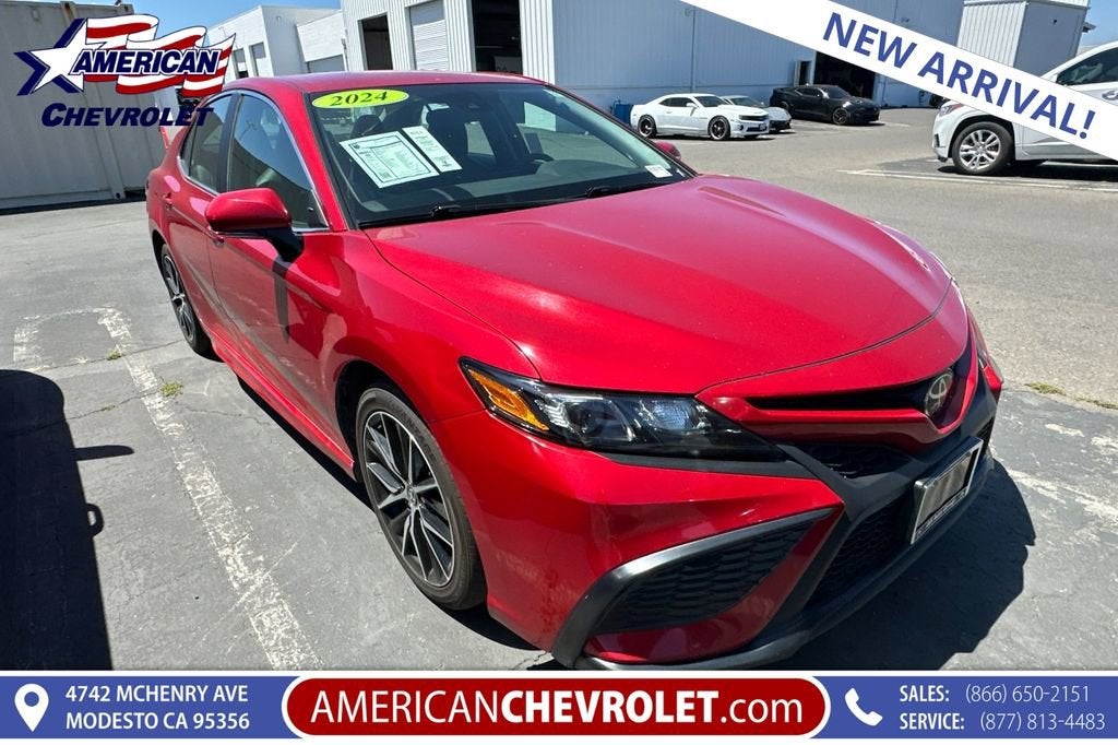 2024 Toyota Camry SE
