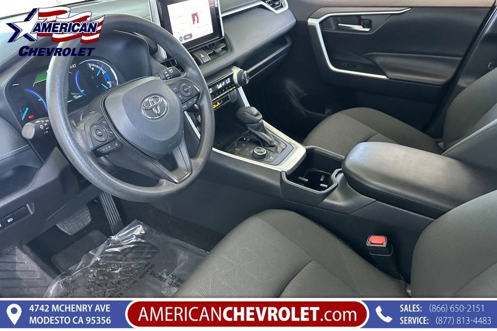 2025 Toyota RAV4 Hybrid XLE