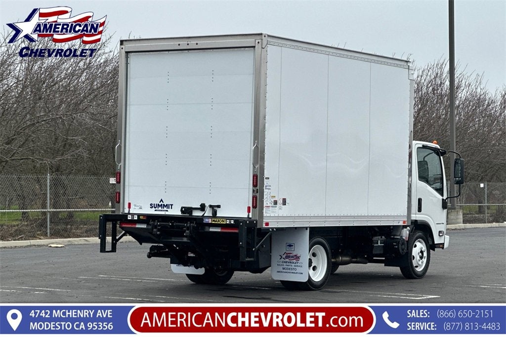 2025 Chevrolet Low Cab Forward 4500 Base