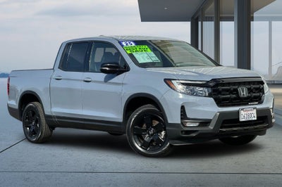 2025 Honda Ridgeline Black Edition