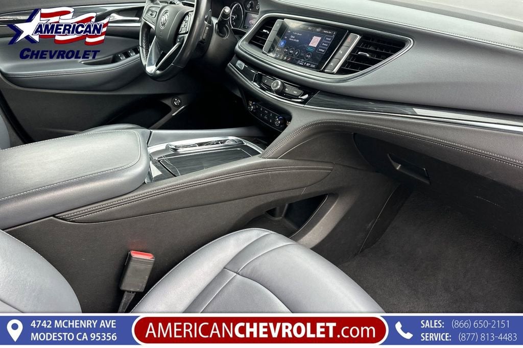 2023 Buick Enclave Essence