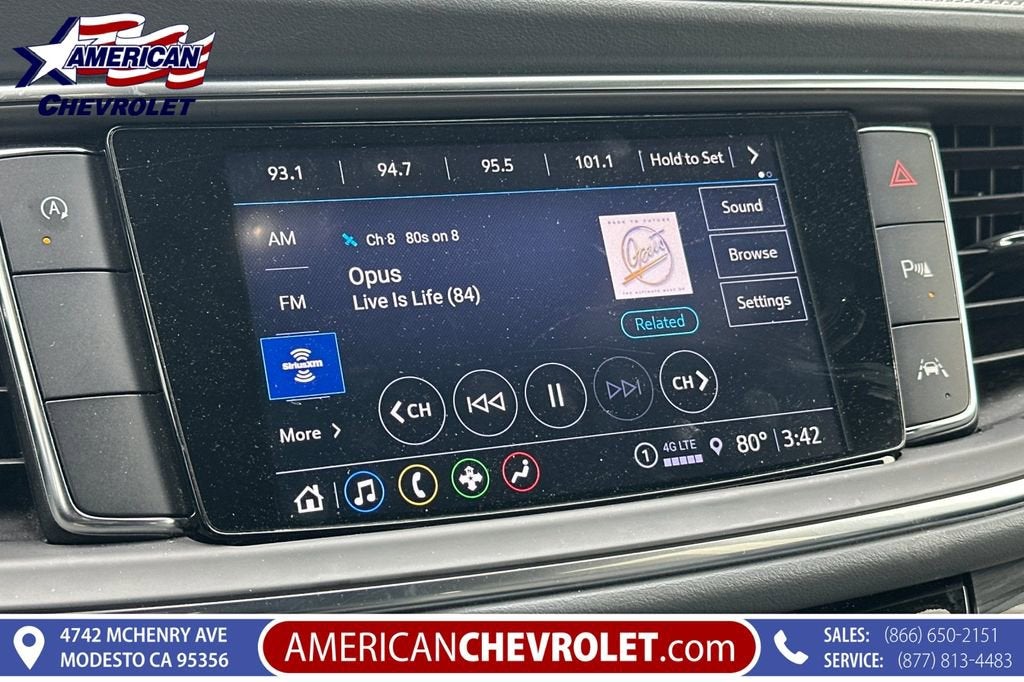 2023 Buick Enclave Essence