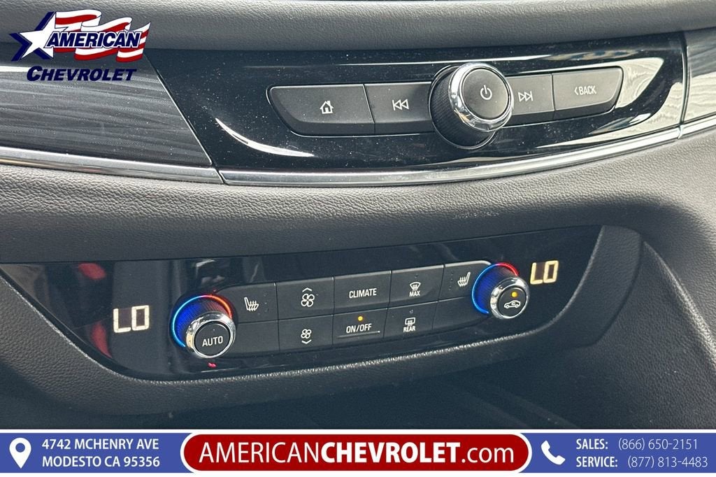 2023 Buick Enclave Essence