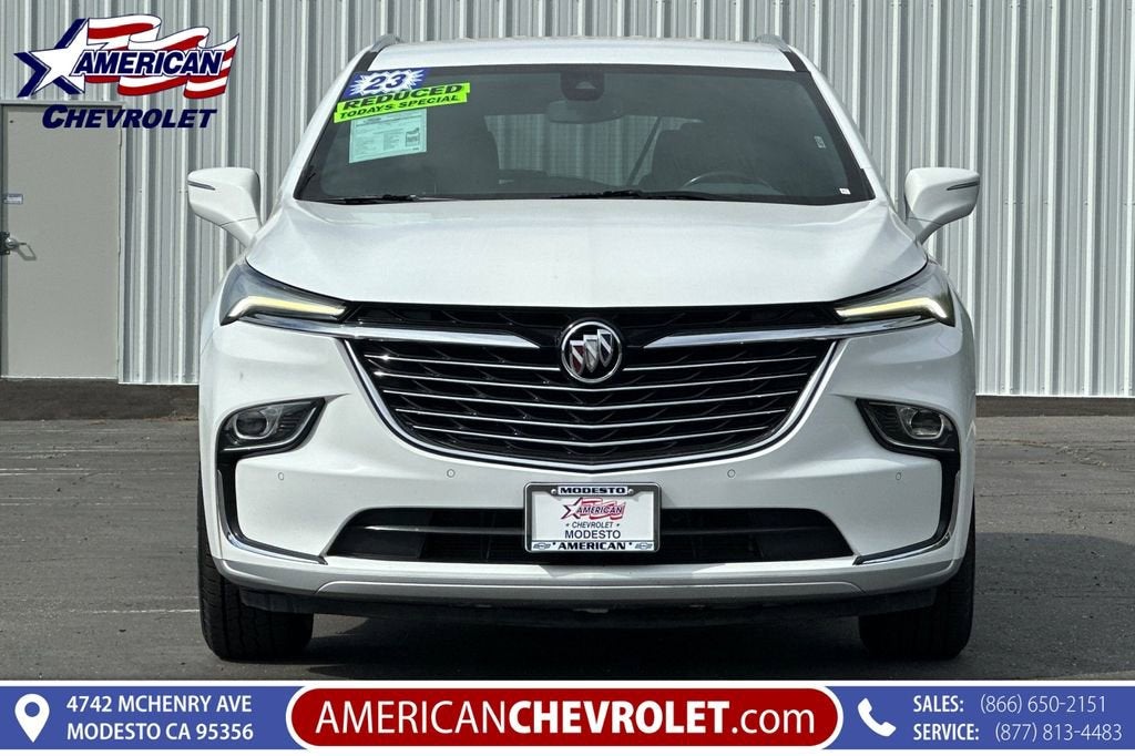 2023 Buick Enclave Essence