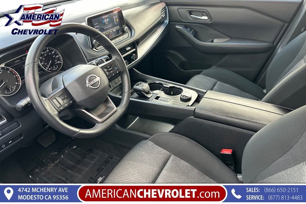 2025 Nissan Rogue SV