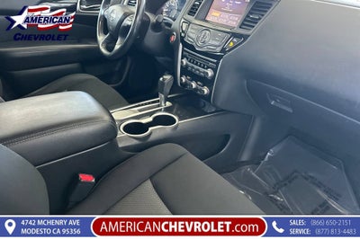 2019 Nissan Pathfinder SV
