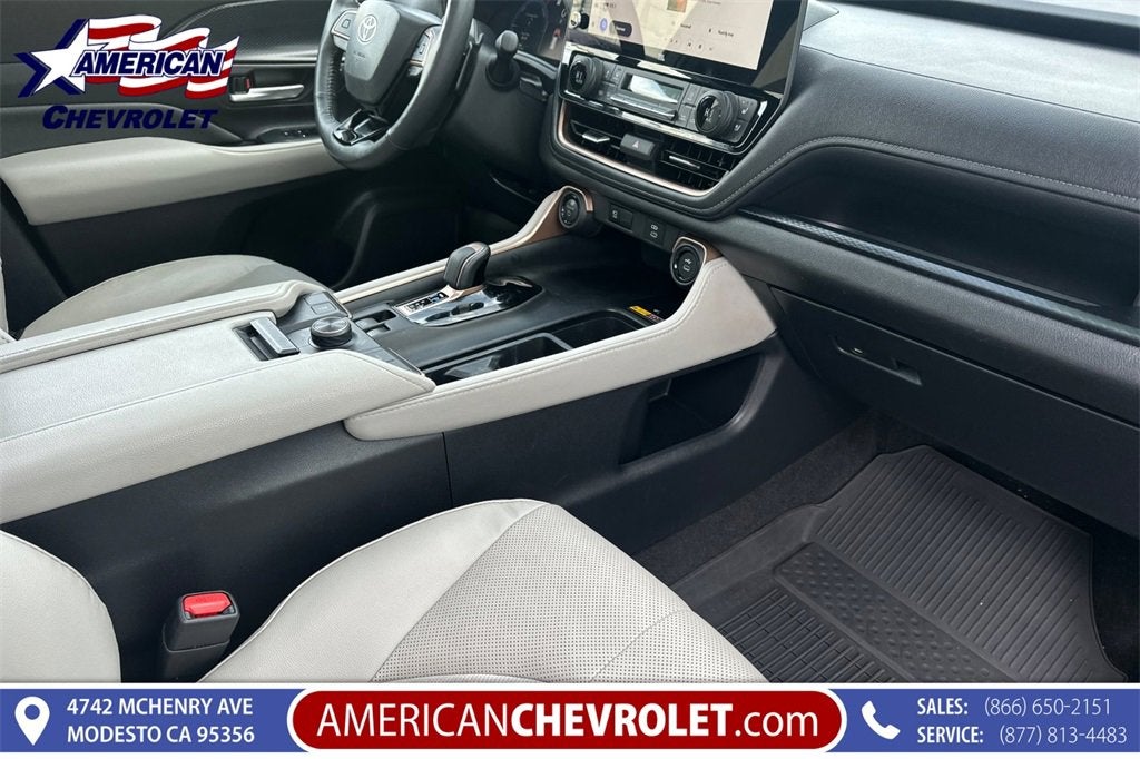 2024 Toyota Grand Highlander Hybrid MAX Limited