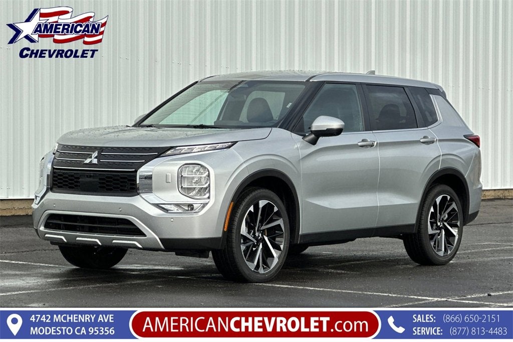 2024 Mitsubishi Outlander SE