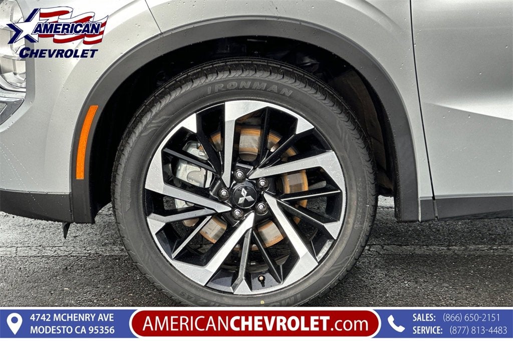 2024 Mitsubishi Outlander SE