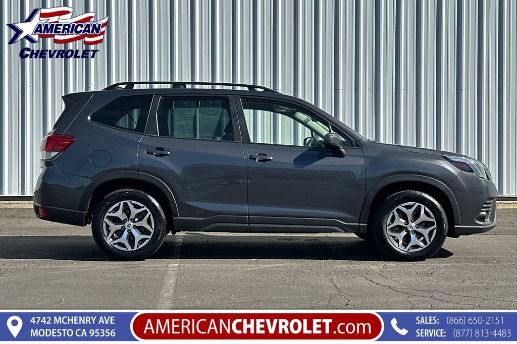 2023 Subaru Forester Premium