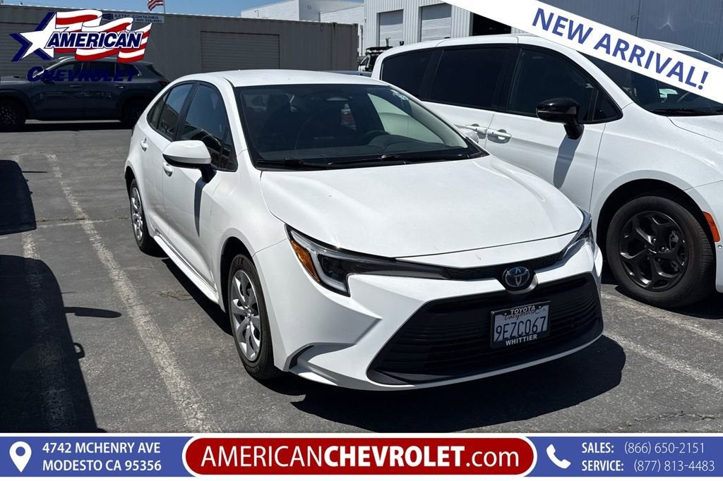 2023 Toyota Corolla LE Hybrid CVT's photo