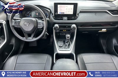 2025 Toyota RAV4 Hybrid LE