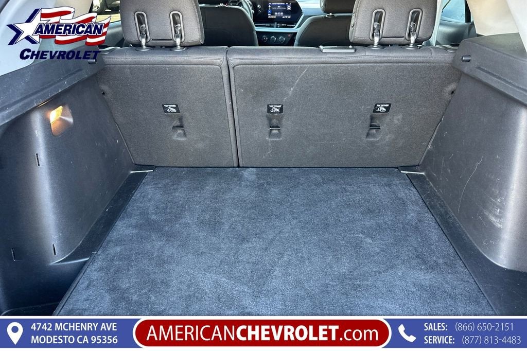 2025 Chevrolet Trax LS