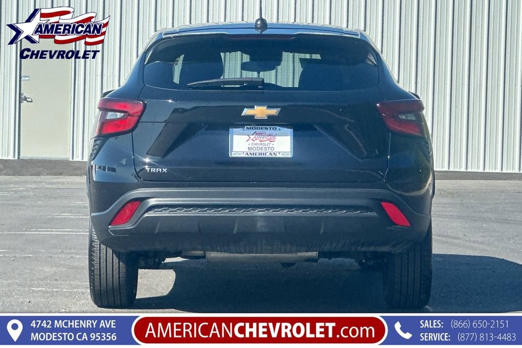 2025 Chevrolet Trax LS