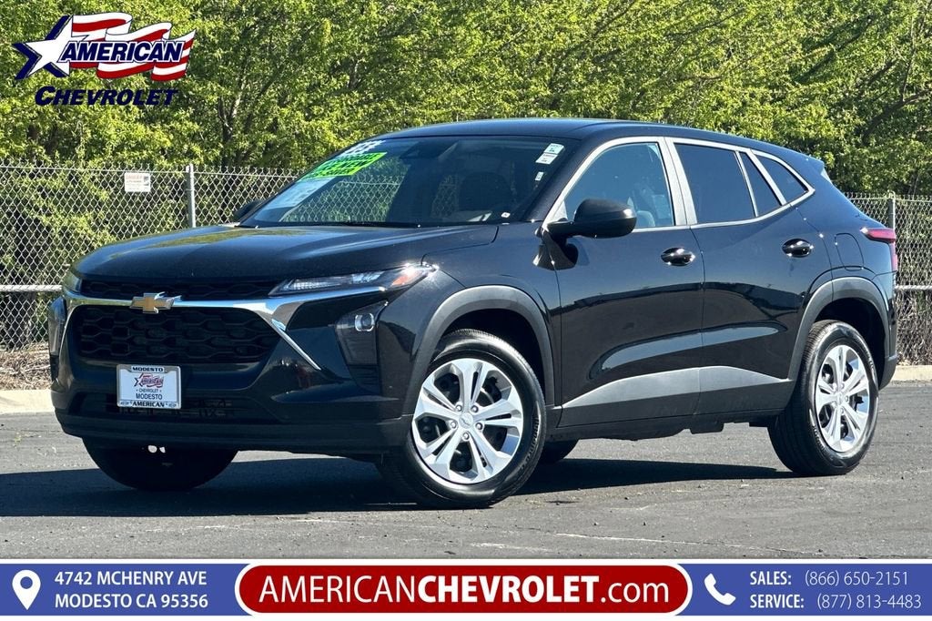 2025 Chevrolet Trax LS