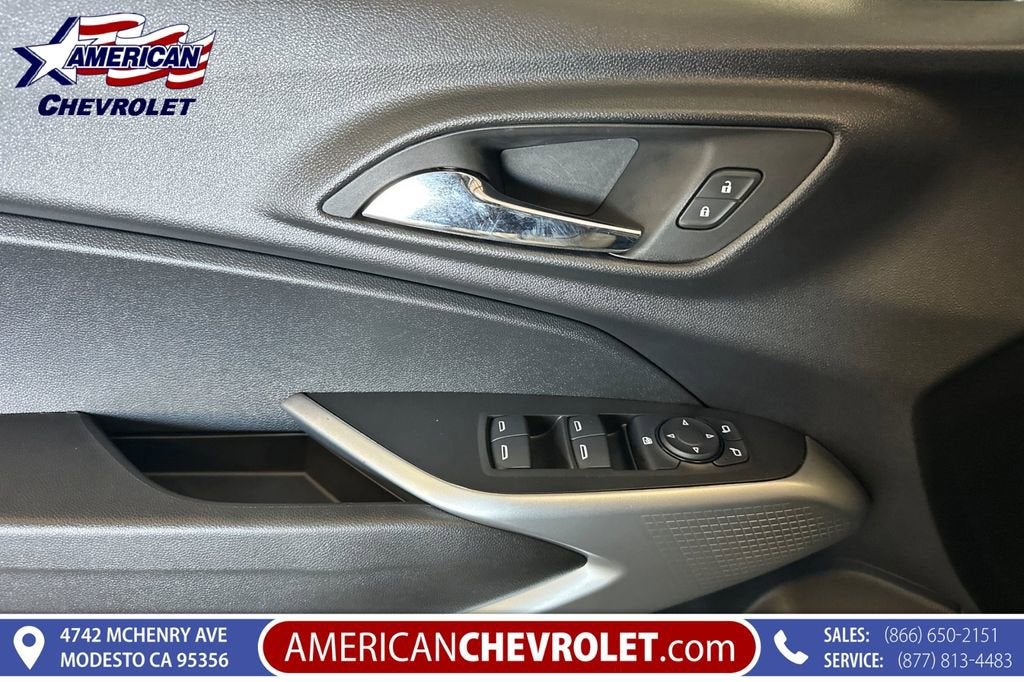 2025 Chevrolet Trax LS