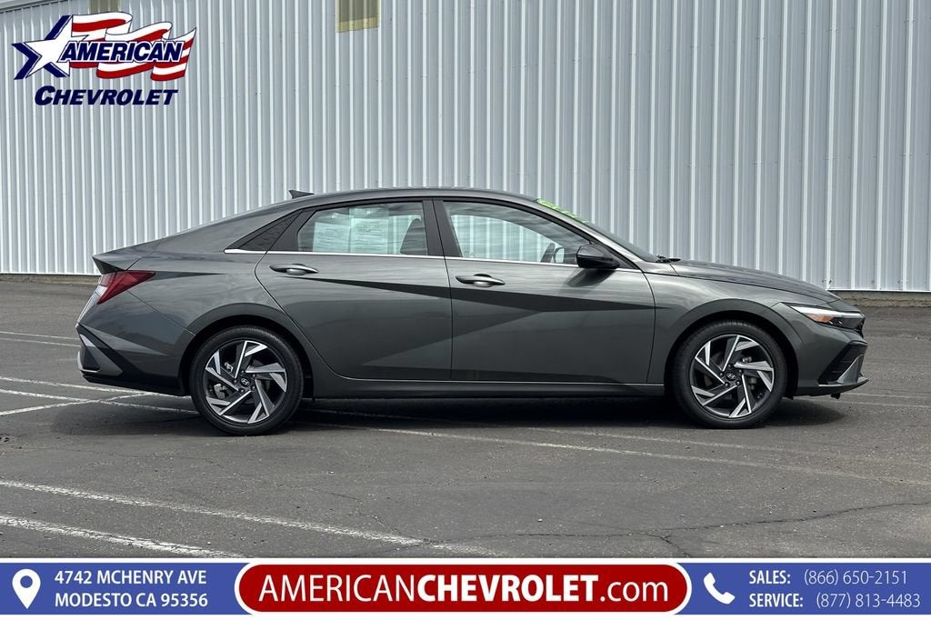 2025 Hyundai Elantra Hybrid Limited