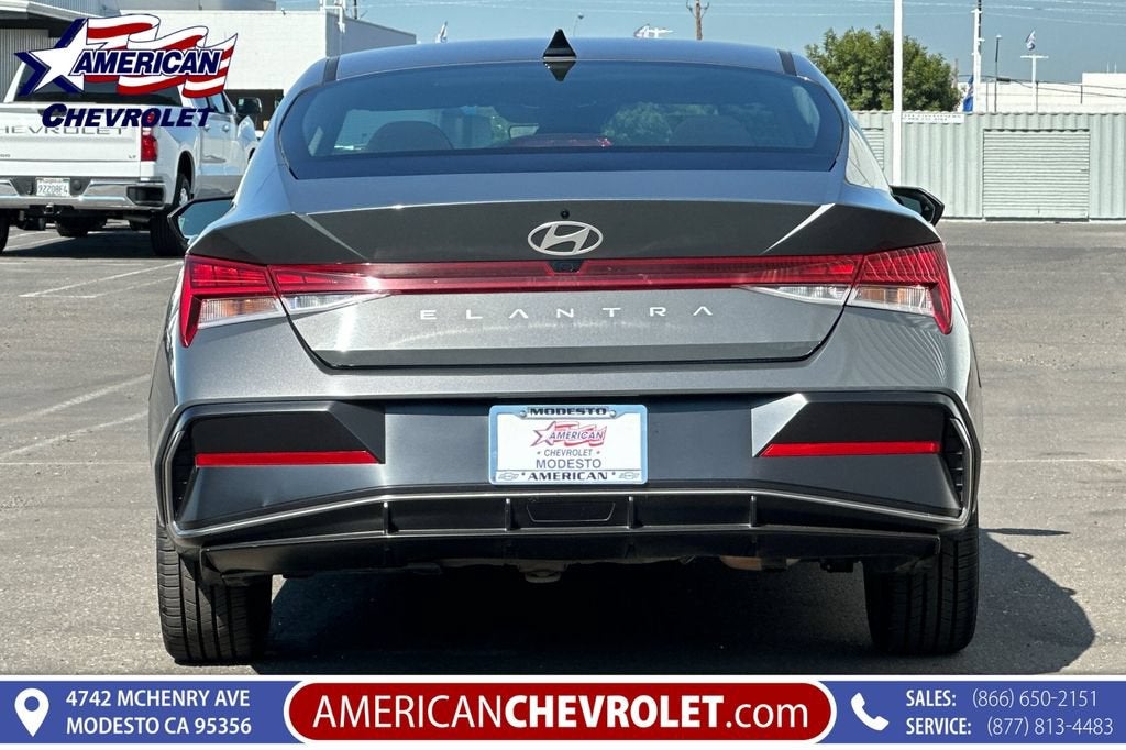 2025 Hyundai Elantra SEL Convenience