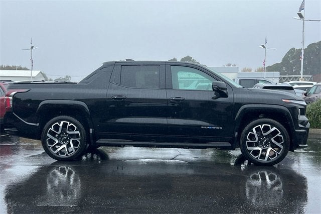 2024 Chevrolet Silverado EV RST