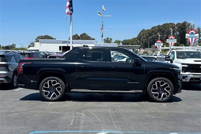 2024 Chevrolet Silverado EV RST