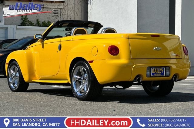 2005 Chevrolet SSR LS