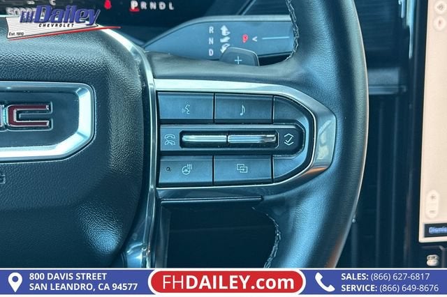2024 GMC Acadia Elevation