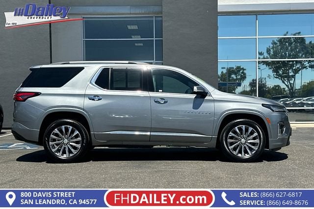 2023 Chevrolet Traverse Premier