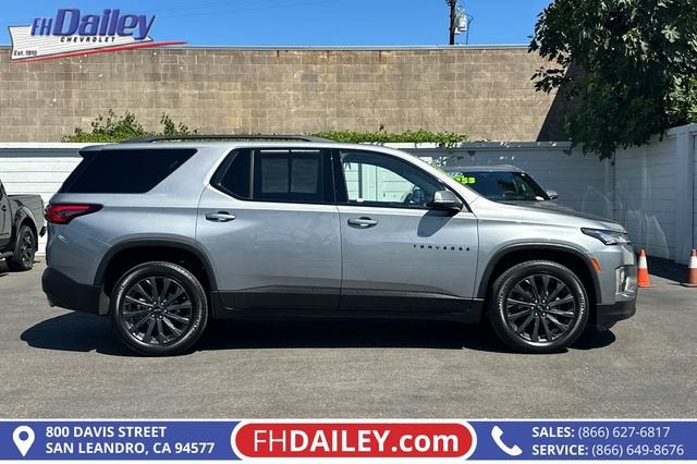 2023 Chevrolet Traverse RS