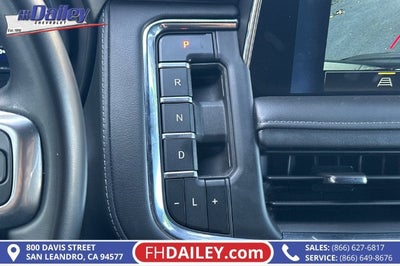 2024 Chevrolet Suburban LT