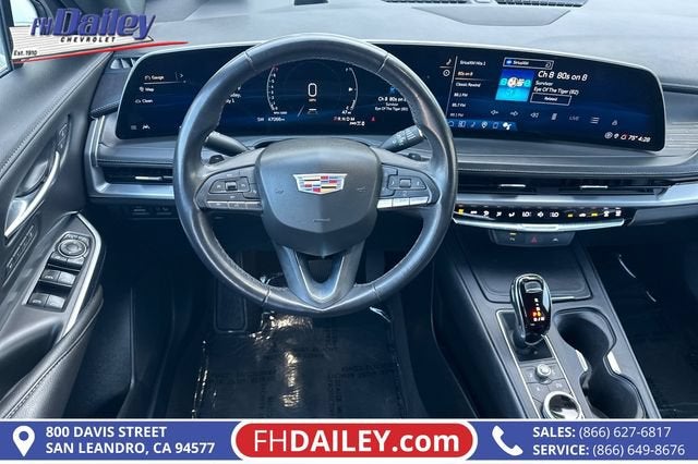 2024 Cadillac XT4 Premium Luxury