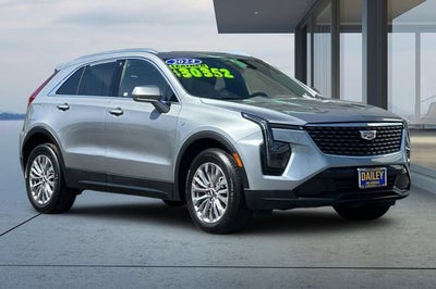 2024 Cadillac XT4 Premium Luxury