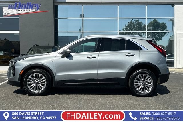 2024 Cadillac XT4 Premium Luxury