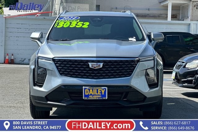 2024 Cadillac XT4 Premium Luxury