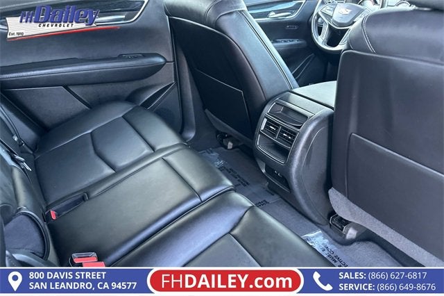 2022 Cadillac XT5 Premium Luxury