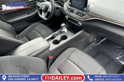 2025 Nissan Altima SV