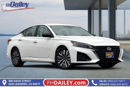 2025 Nissan Altima SV