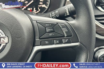 2025 Nissan Altima SV