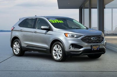 2022 Ford Edge Titanium