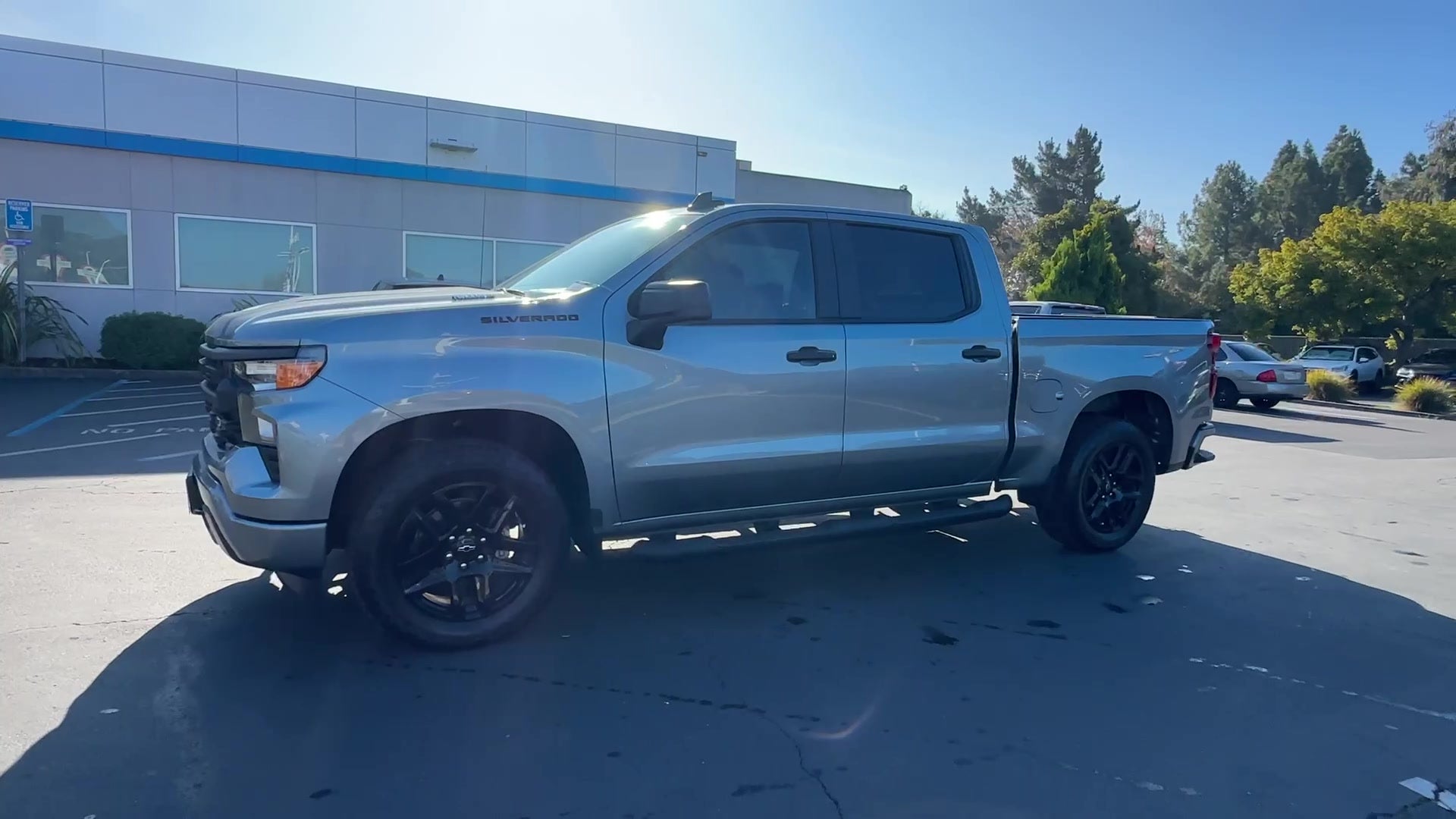 2024 Chevrolet Silverado 1500 Custom