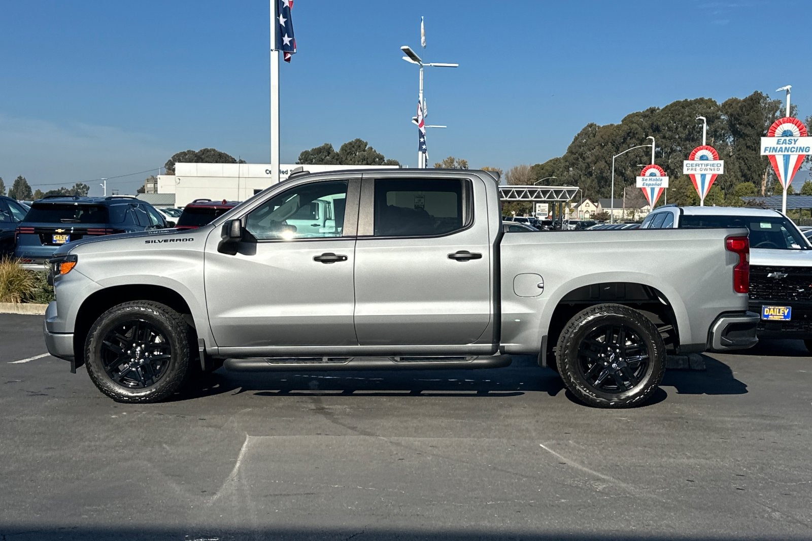 2024 Chevrolet Silverado 1500 Custom