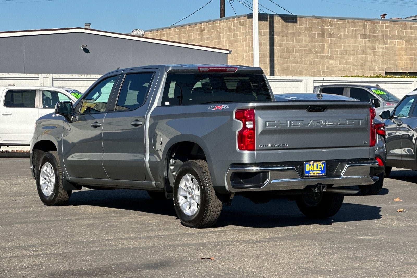2025 Chevrolet Silverado 1500 LT