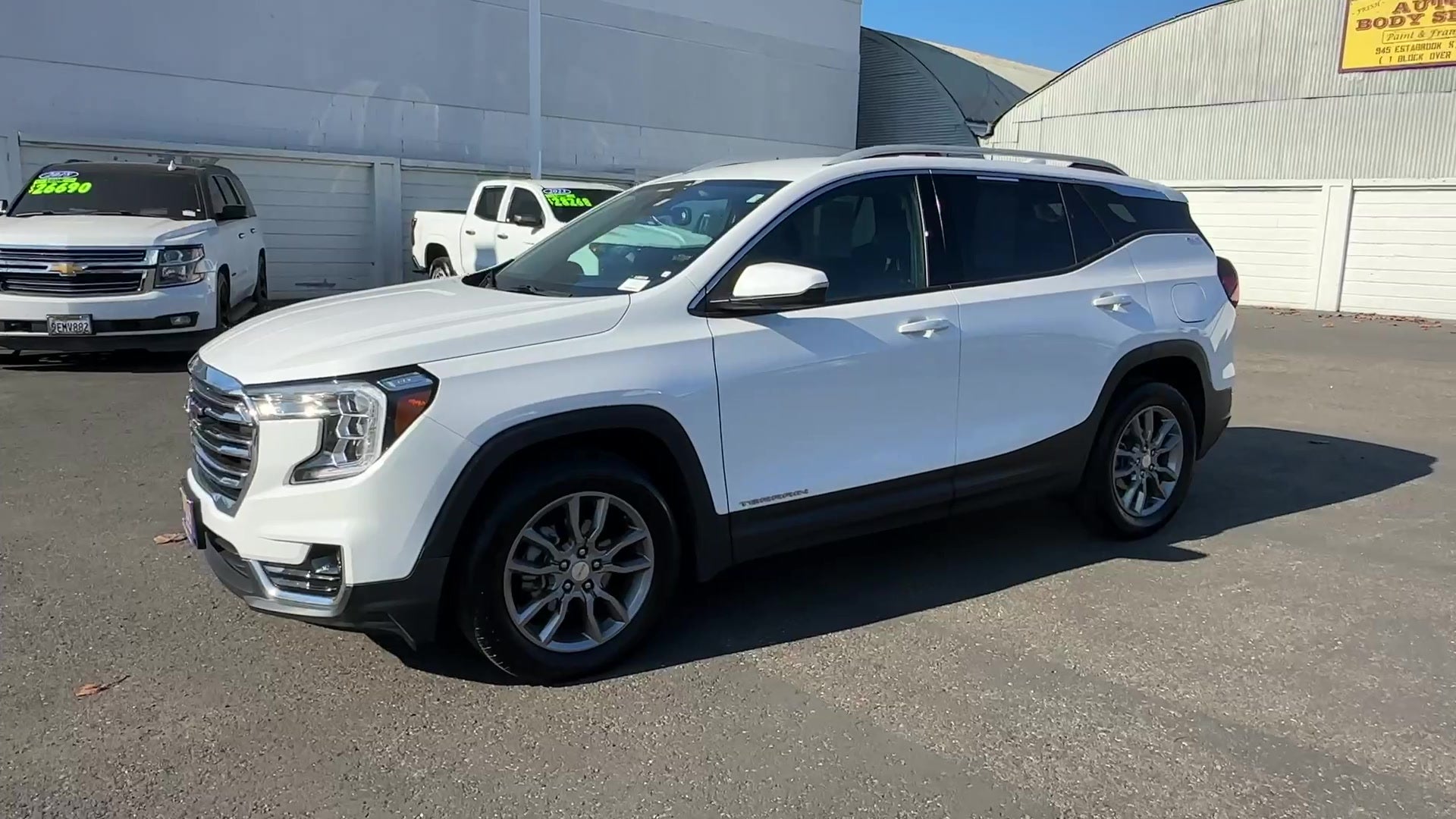 2024 GMC Terrain SLT