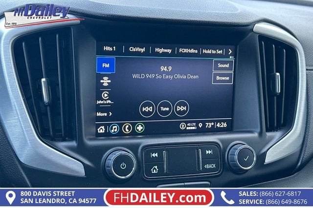 2024 GMC Terrain SLT