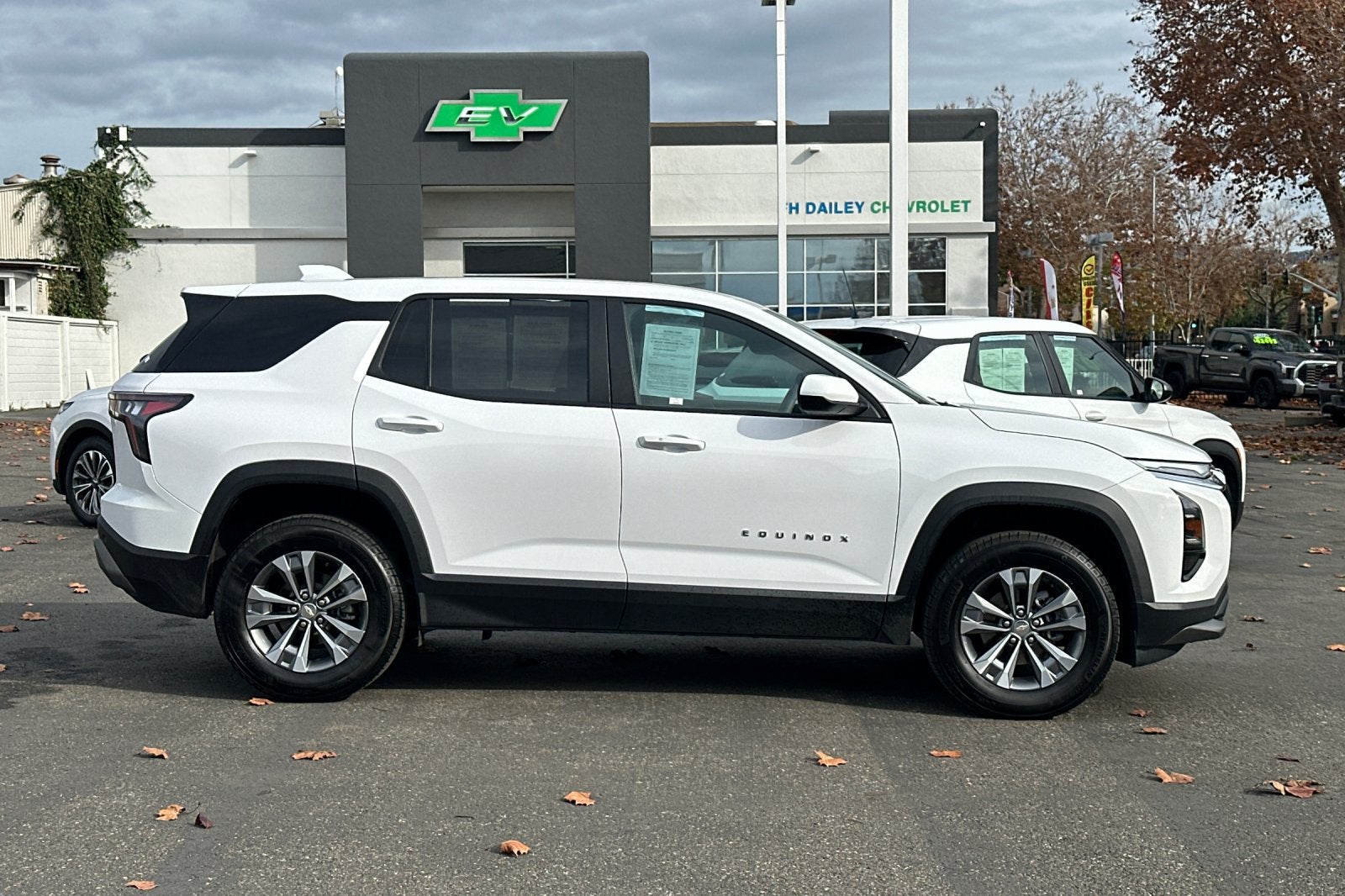 2025 Chevrolet Equinox LT