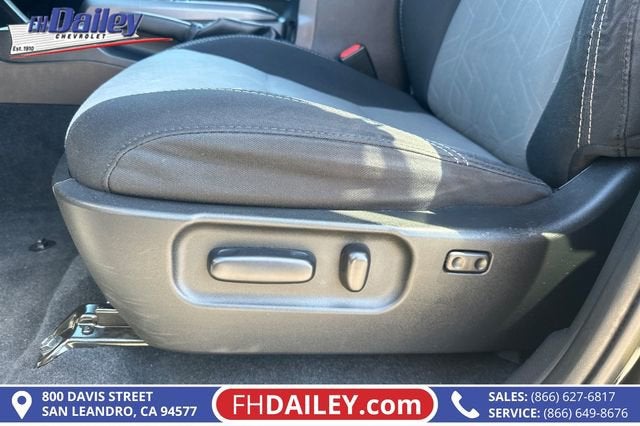 2021 Toyota Tacoma 2WD SR5