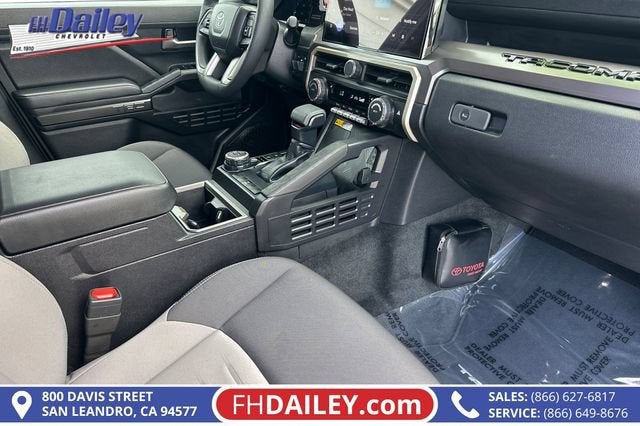 2025 Toyota Tacoma 4WD SR