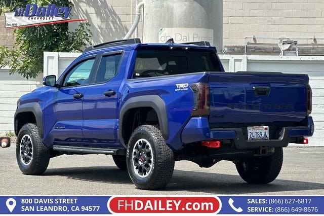 2025 Toyota Tacoma 4WD SR