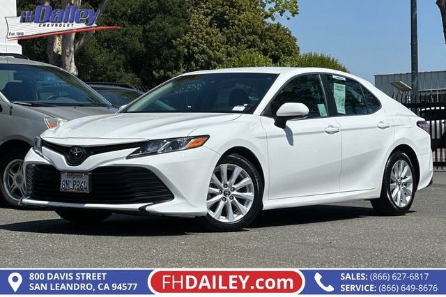 2018 Toyota Camry LE